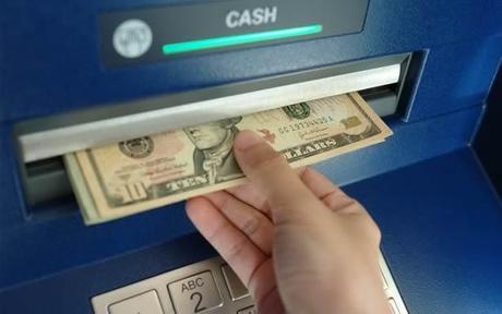 ATM Cash Retraction