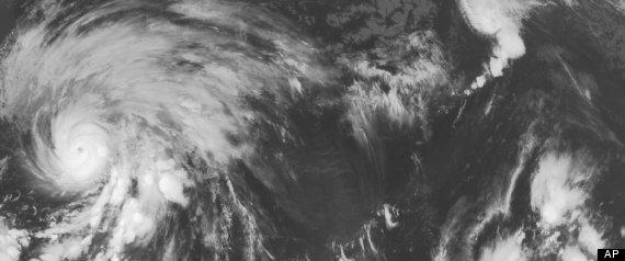 r HURRICANE SANDY large570 Hurricane Sandy: How to Help
