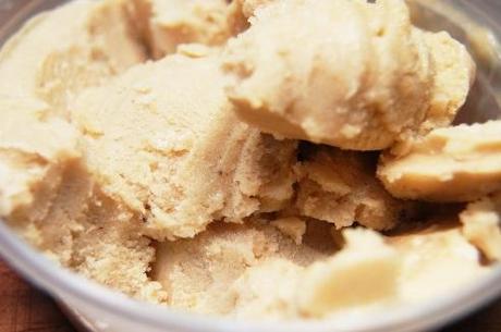 Peanut Butter and Nanner Ice Cream