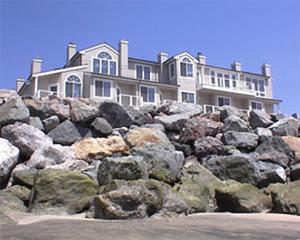 Between here and there… Landis Shores Luxury Inn and Mezzaluna… Icing on a wine country cake Between here and there… Landis Shores Luxury Inn and Mezzaluna… Icing on a wine country cake