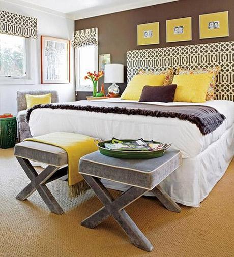 decor_small room color decor small room color3 Dark Colors in Small Spaces HomeSpirations