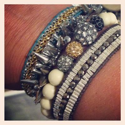 Stella & Dot Renegade Cluster Bracelet Giveaway! Stella & Dot Renegade Cluster Bracelet Giveaway!