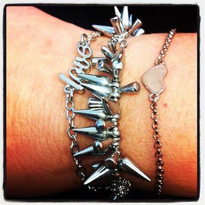 Stella & Dot Renegade Cluster Bracelet Giveaway! Stella & Dot Renegade Cluster Bracelet Giveaway!