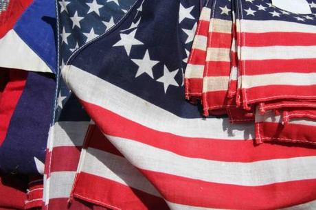 flags Veterans Day November 11 2012