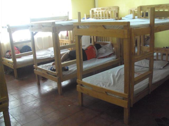 The double deck sleeping quarters. Race Report: Pangasinan Great Run Half Marathon 2012