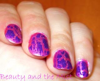 Graffiti nails with Flormar nail polishes Graffiti nails with Flormar nail polishes