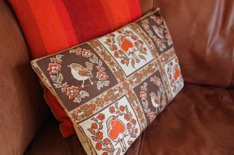 Craft Project – Creating new cushions & artwork for my retro living room