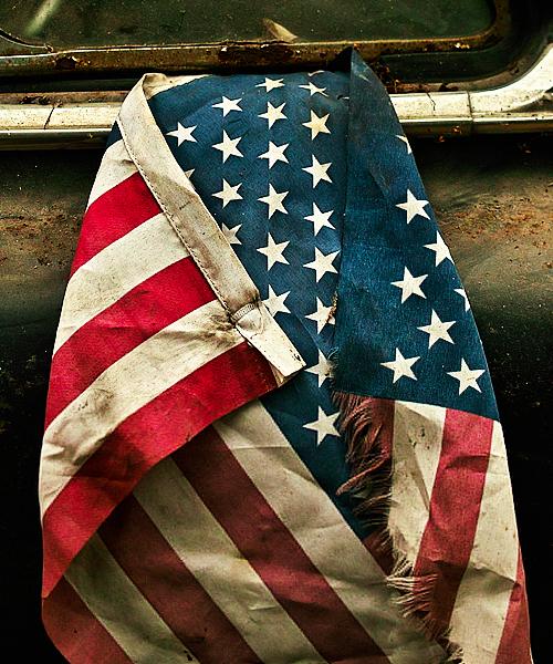 AMERICANA AMERICANA