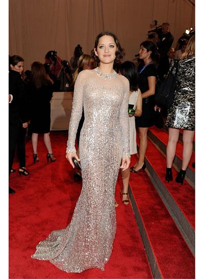 Magical Marion Cotillard and her Best Red Carpet Looks