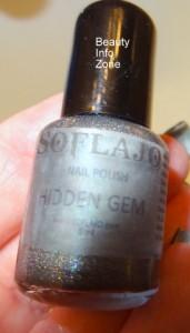 soflajo hidden label I’ve discovered a Hidden Gem by SoFlaJo nails (insert heart here)