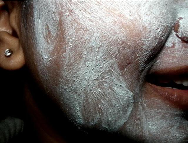 Review : Nivea Total Face Cleanup (4 in1 : Face Wash-Scrub-Face Mask-Spot Corrector) Nivea Total Face Cleanup - On My Face