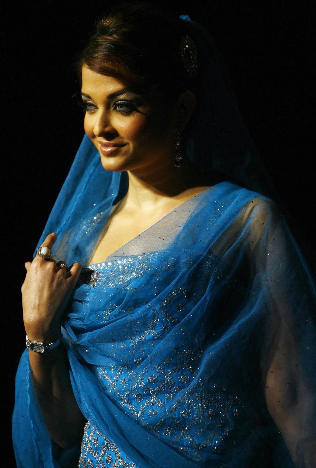 Aishwarya Rai - Hot n Sexy HQ Pics