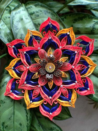 quilled-mandala quilled-mandala