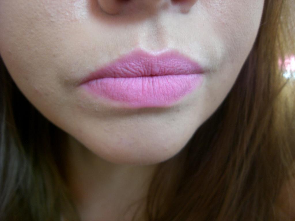 Revlon Matte Lipsticks Stormy Pink & Nude Attitude