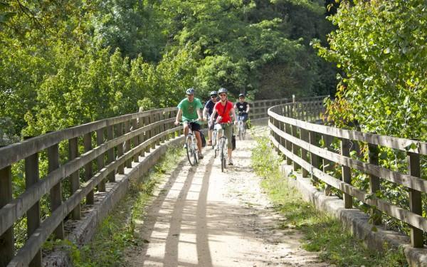 cycling in Costa Brava on well marked bike paths