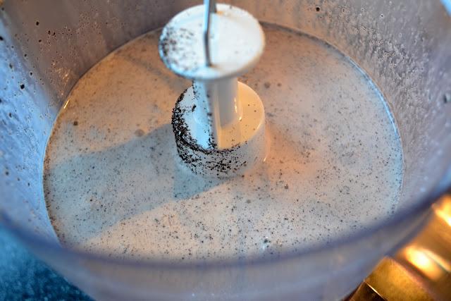 How to: Byrons Malted Oreo Milkshake How to: Byrons Malted Oreo Milkshake