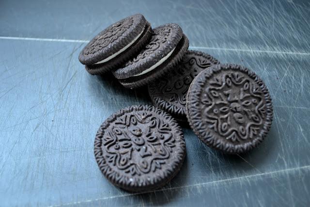 How to: Byrons Malted Oreo Milkshake How to: Byrons Malted Oreo Milkshake