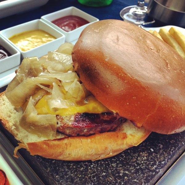 BlackRock_Restaurant_Mar_Mikhael_Beirut_Lebanon56 Black Rock: A New Concept that Needs Fine Tuning