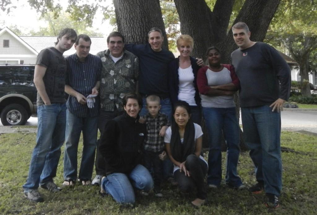 Kenin Lauren and the rest of the clan Kenin & Lauren (far right)and the rest of the clan