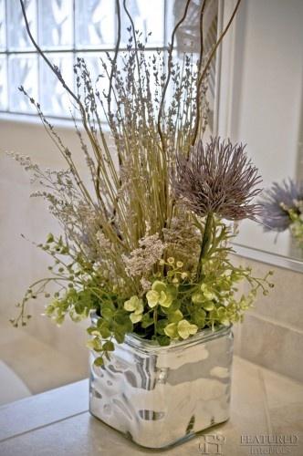 Spice Up Your Wedding Floral Arrangements Wedding Centerpiece