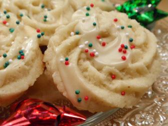 Eggnog Spritz Cookies Guest Blogger: The Misfit Baker – Christmas Recipe Roundup