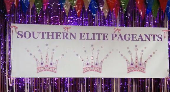 tt2 Toddlers & Tiaras: Step Right Up And See The Coach Nikki Sideshow! The Southern Elite Cirque Is A Heaping Helping Of Kentucky Fried Glitz.