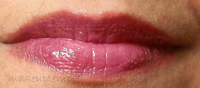 Revlon:Revlon Colour Bust Lipgloss Strawberry Fraise