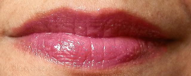 Revlon Colour Bust Lipgloss Strawberry Fraise 
