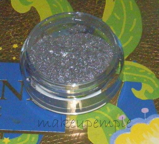  525PR Makeupcity Mineral Eye Dust Carbon 