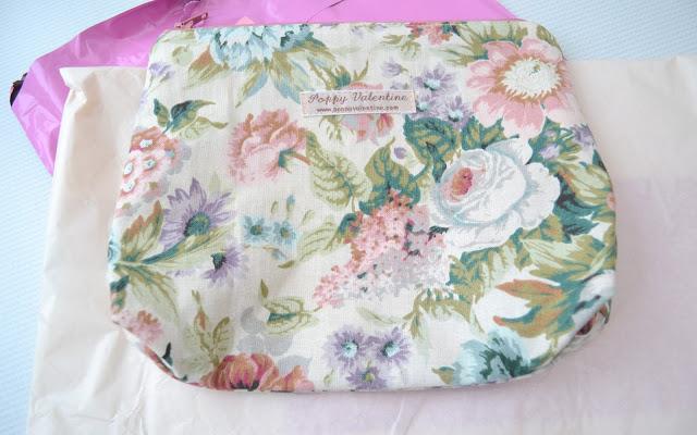 POPPY VALENTINE VINTAGE FABRIC POPPY VALENTINE VINTAGE FABRIC