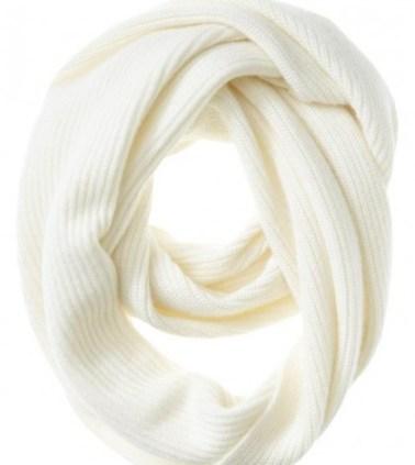 Fashion Friday: 5 Winter White Pieces for Your Wardrobe White Cashmere Winter Scarf