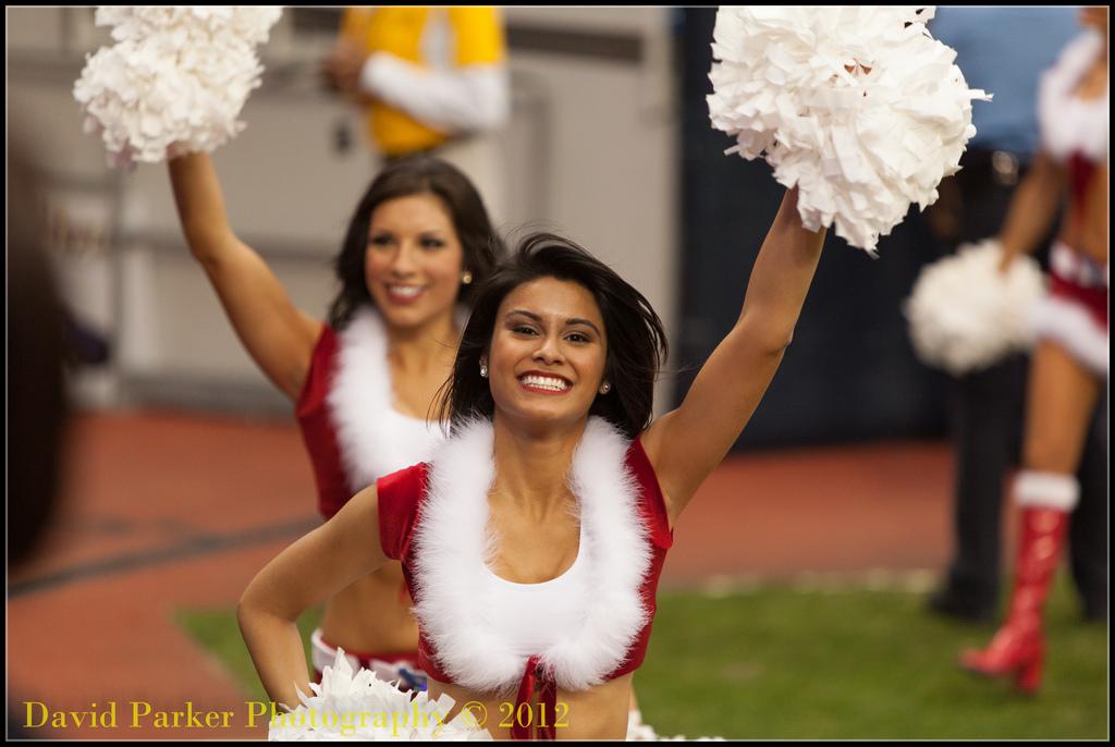 Houston Texans' Cheerleaders Do Christmas Right