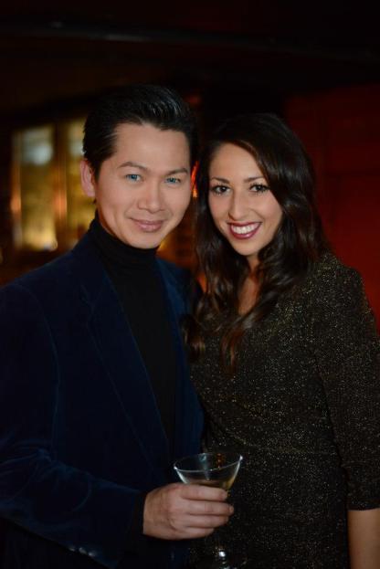 Sorella Holiday Party – A Success! 559018_10151344986985871_1423558960_n