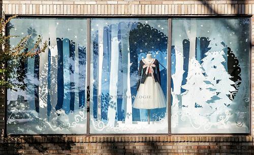 anthropologie-windows-wayne-pa-holidays-2012 anthropologie-windows-wayne-pa-holidays-2012