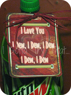 I love you, I do, I do, I do, I do, ( I dew)