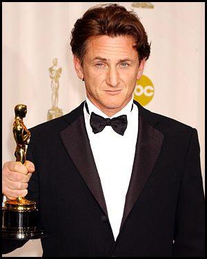 Sean Penn ‘moving on from Scarlett Johansson’