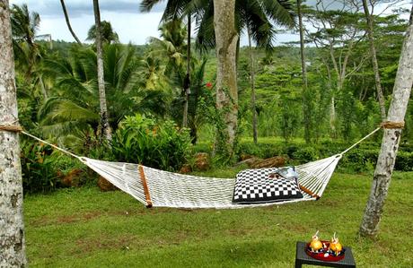 Hammock at Kahanda Kanda A little place I know: Susie Reynolds, Scott Dunn