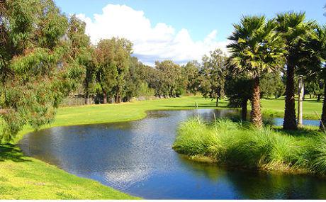 Gaining Confidence by playing the right Golf Courses for you 2010045332twin_lakes_1