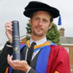 alexander-skarsgard-honorary-degree alexander-skarsgard-honorary-degree