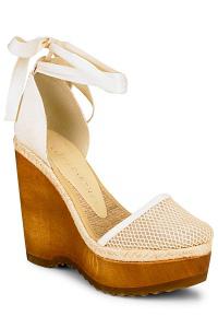 stella-mccartney-shoes-2011-summer-1301190431 Super Sexy Sunday…