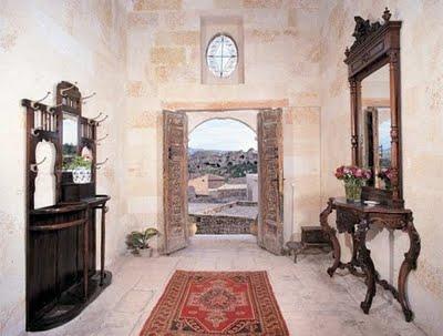 Amazing Hotel Made in Cave in Turkey Amazing Hotel Made in Cave in Turkey 8