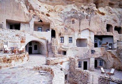 Amazing Hotel Made in Cave in Turkey Amazing Hotel Made in Cave in Turkey 6