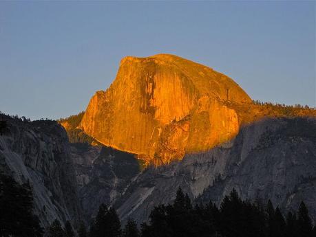 Hiker Falls To Her Death In Yosemite