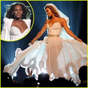 Beyonce Wedding Dress Video on Beyonce Wedding 1 Jpg