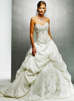 Wedding Dress Wedding Dress on Maggie Sottero Wedding Gowns And Dresses     White Lace Bridal Shop