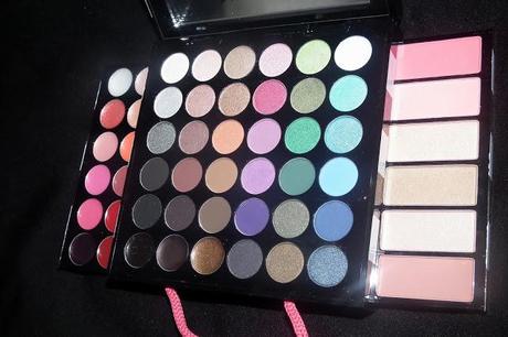 Sephora (India) Complete Makeup Palette