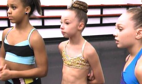 d6 Dance Moms: It Was The Human Cork Screw Vs. The National Champion. Get Your Freak On With Your Squeak On As Sophia Spins & Wins This Round.