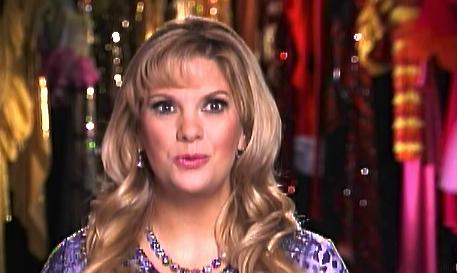 dd5 Dance Moms: It Was The Human Cork Screw Vs. The National Champion. Get Your Freak On With Your Squeak On As Sophia Spins & Wins This Round.