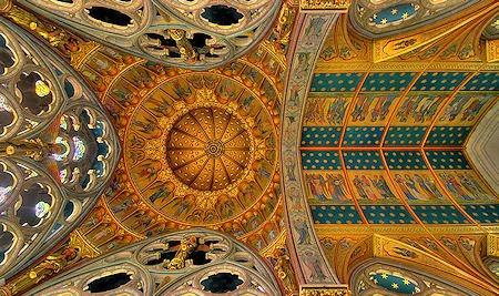 40 Magnificent Ceilings From Around The World
