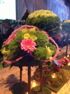 wedding centerpiece in pink and green